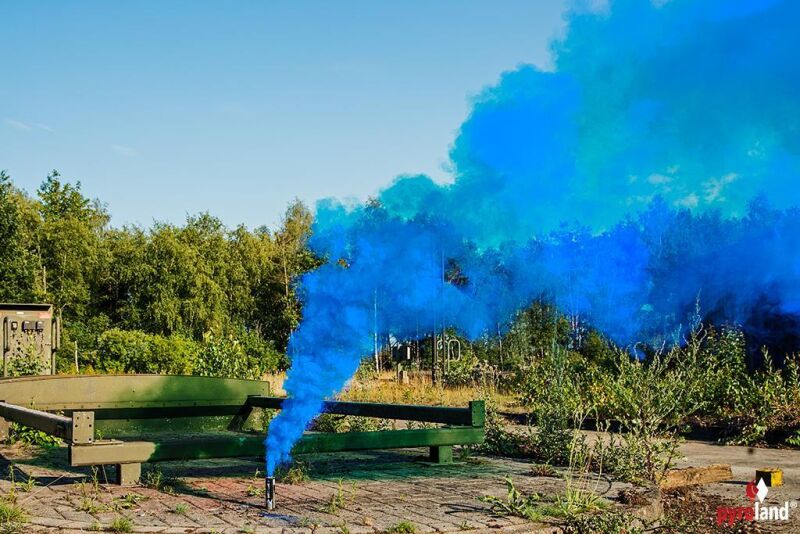 Jetzt BATTLESMOKE 38 mit Reißzünder 80s, Blau ab 4.5€ bestellen