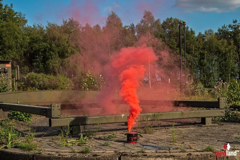 Jetzt HYPERSMOKE mit Reißzünder 300s, Rot ab 14.99€ bestellen